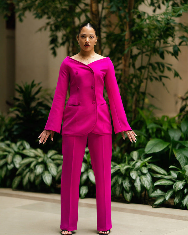 Tailored Pants for Women: Why a Matched Set Reads Differently
